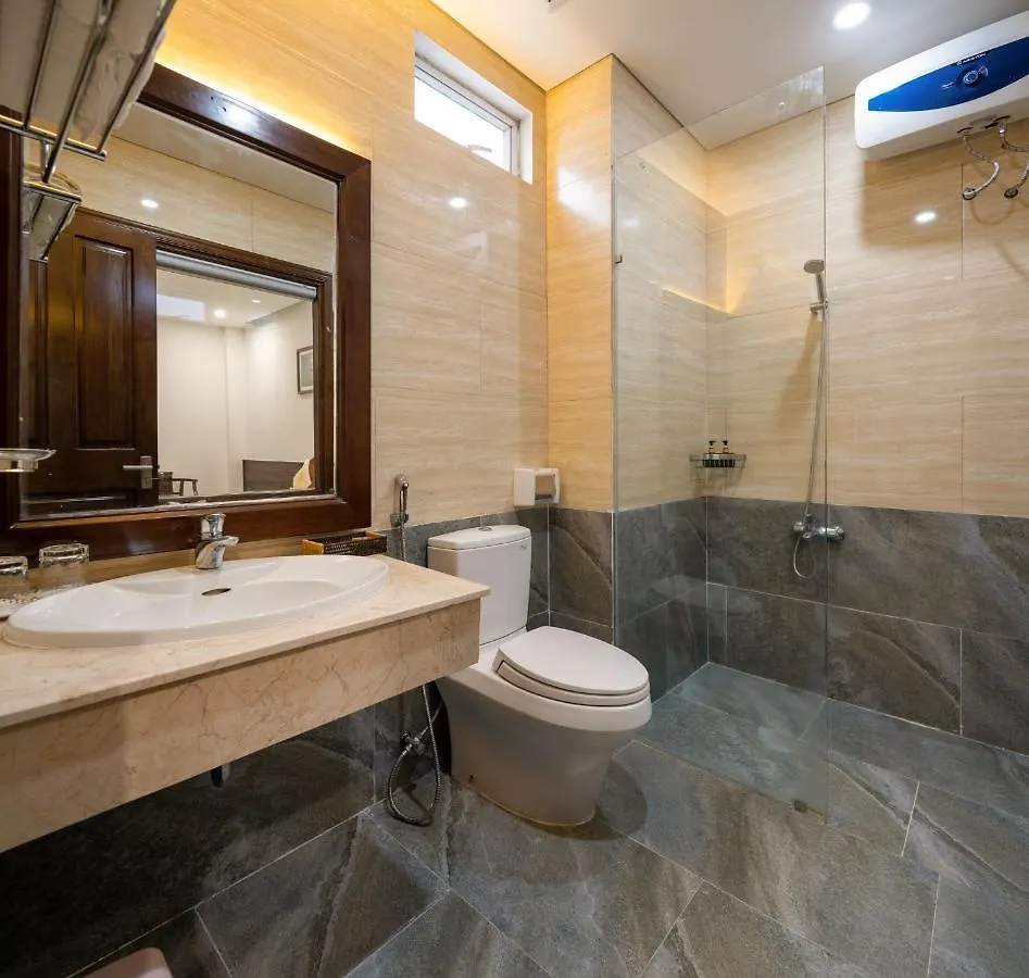 Hoang Linh Riverfront Hotel Danang