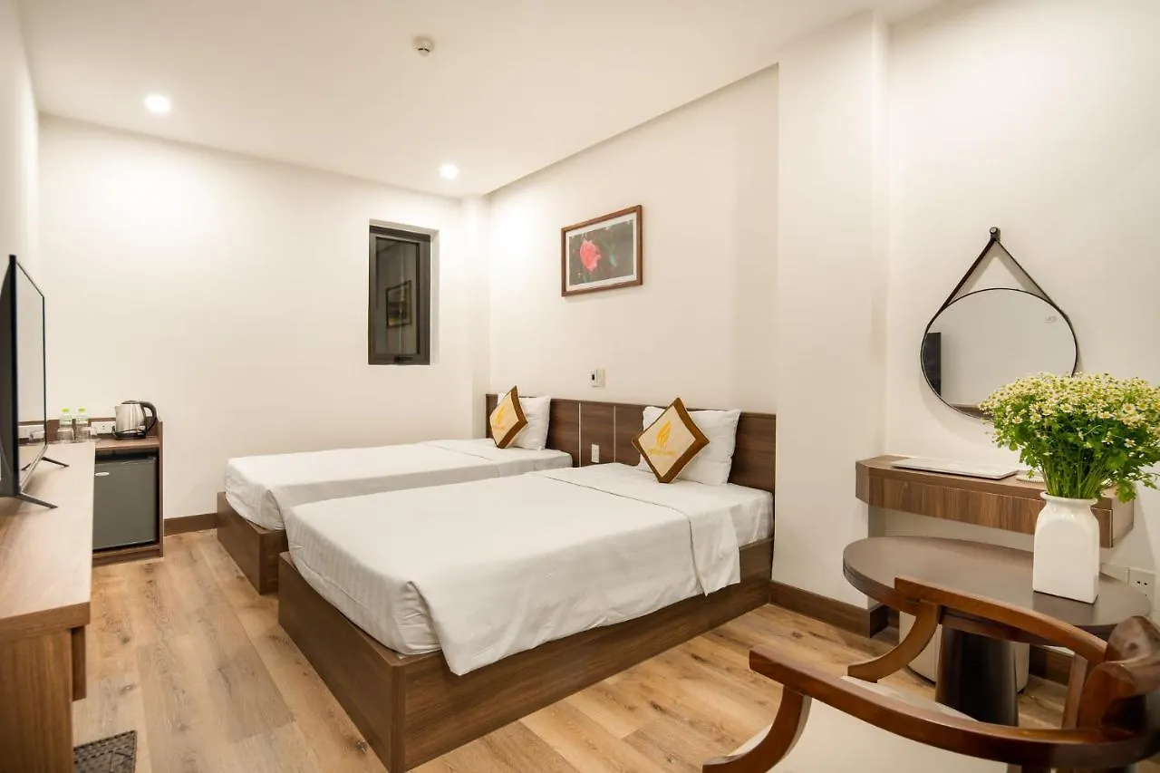 Hoang Linh Riverfront Hotel Danang 2*,  Vietnam