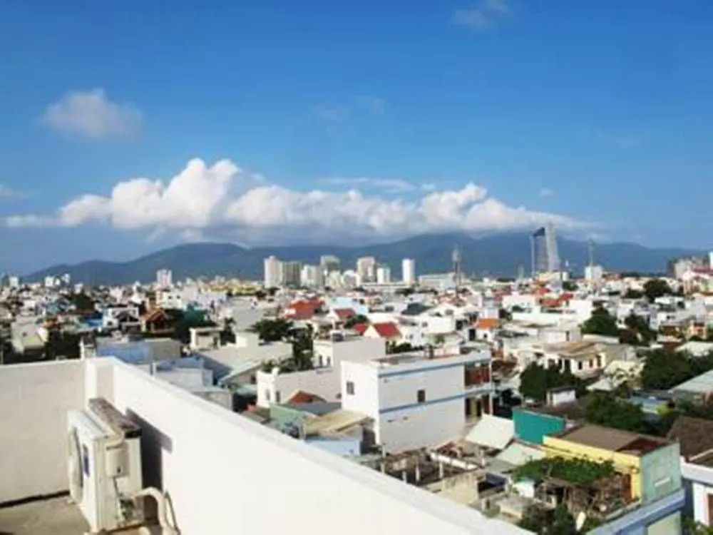Hoang Linh Riverfront Hotel Danang